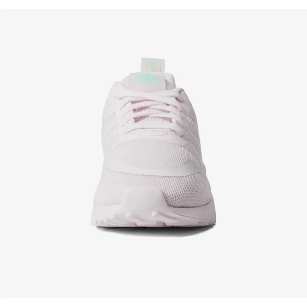 NIB❤️Adidas Kids Sneaker sz2.5